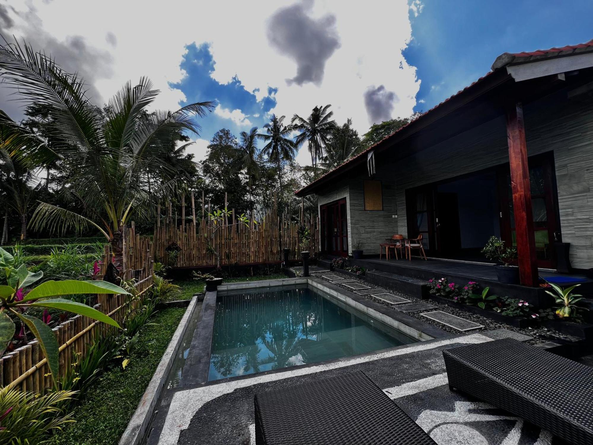 Ume Dukuh Home Sidemen ซิเดอมัน ภายนอก รูปภาพ